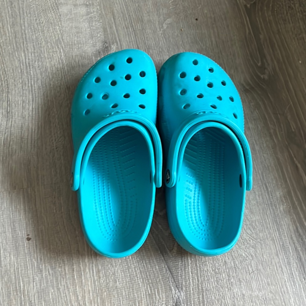 Blue crocs